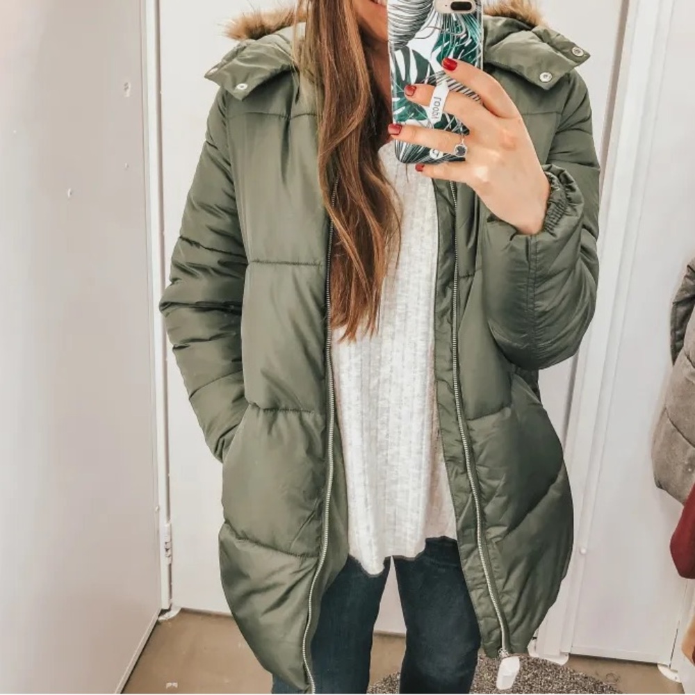 NWOT Old Navy snow puff coast olive green fur hood